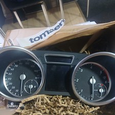 Mercedes-Benz ML Instrument