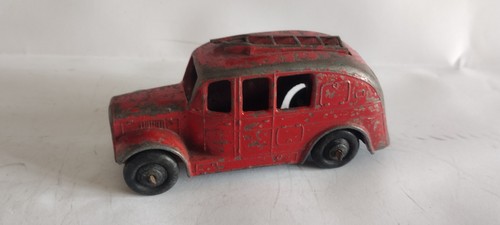 Dinky toys fire engine - dinky,