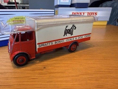 Dinky code atlas 917 guy - /,
