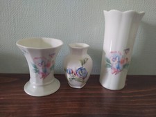3 x AYNSLEY POSY VASES (CELESTE & LITTLE SWEETHEART PATTERN)