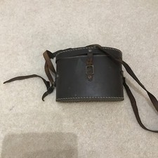 vintage binoculars in leather case Aquilus 8x25