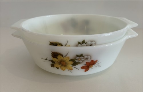 Vintage pyrex autumn - vintage,