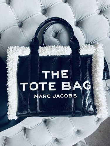 Sherpa marc jacobs tote bag