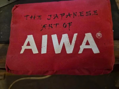 Red aiwa walkman - aiwa,