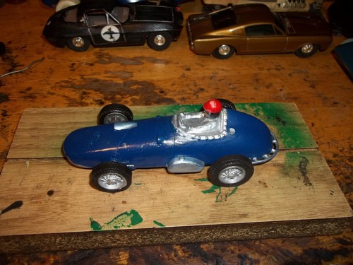Vintage slot cars runs - 1/32,