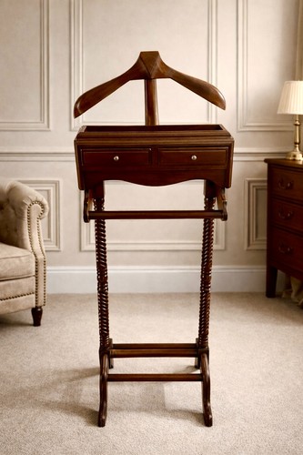Victorian gentlemans stand - gentlemans,