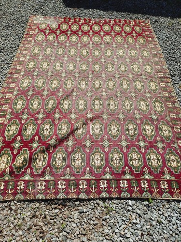 Vintage hand woven - crewel, work