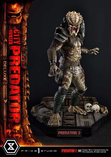 Predator statue 3 city - predator,