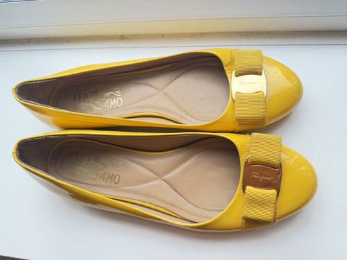 Ferragamo women flat shoes - ferragamo,