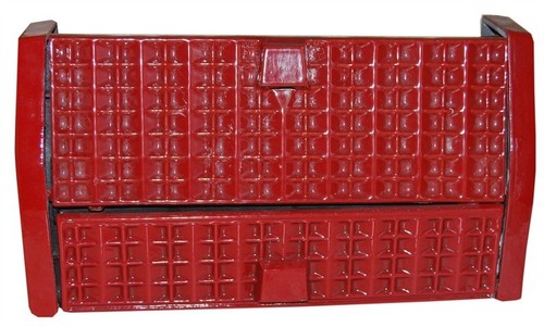 Red cast iron all night - cast,