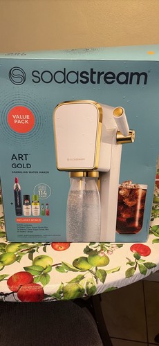 Soda stream art - soda, gold