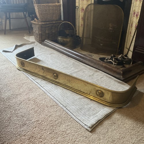 Antique brass fender - brass,