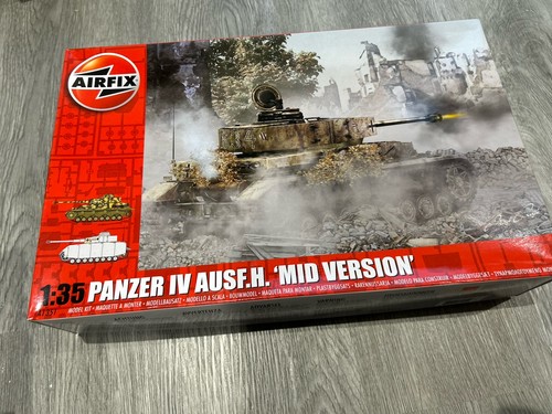Airfix a1351 panzer iv - a1351,