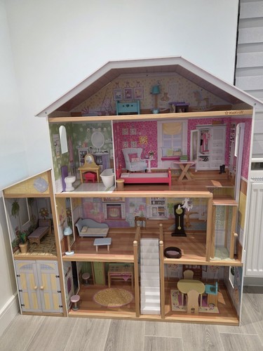 Huge kidkraft majestic mansion - huge,