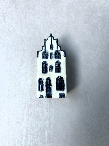Klm delft blue minature house - klm,