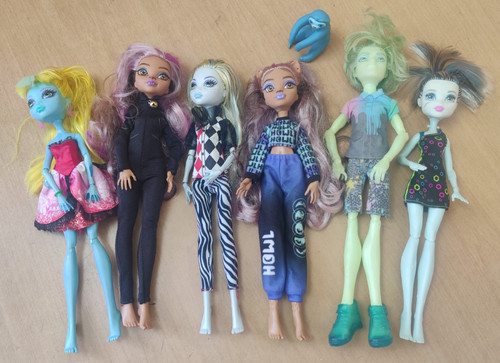 Monster high dolls bundle 6 - high,