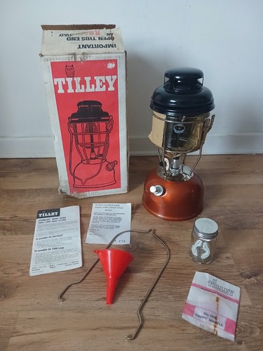 Vintage new old - stock, tilley