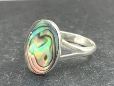 Abalone oval ring, solid
