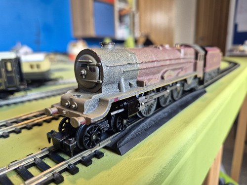 Triang weathered lms red - triang,