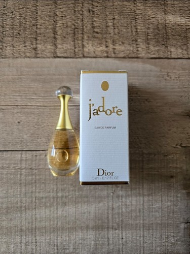 Dior adore for women - j'adore,