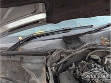 Mercedes-Benz C-Class Front Windshield Wiper Linkage With Motor 2005 Saloon W203