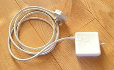 Apple MagSafe Power Adapter