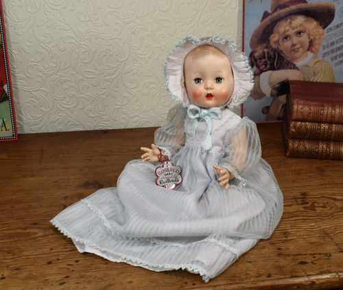 Vintage hard plastic rosebud - plastic,