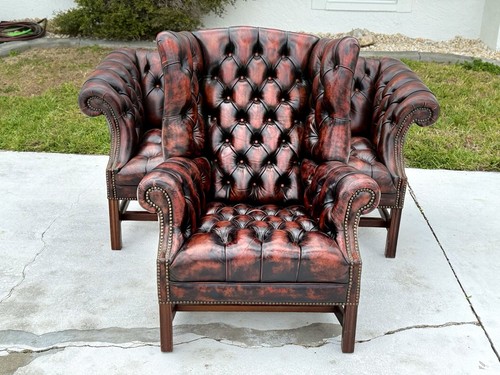 Vintage tufted leather