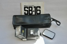 Nikon Speedlight SB-16