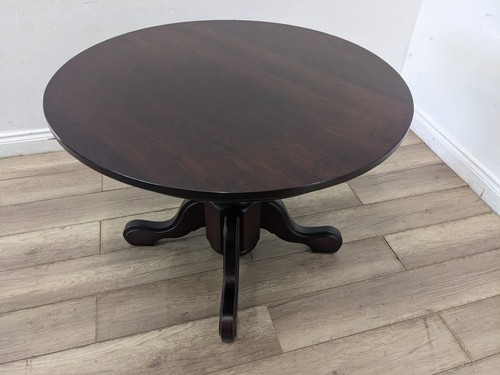 Dining table round - table,