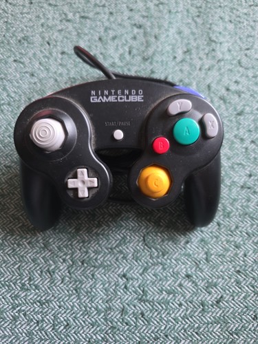 Official nintendo gamecube - official,