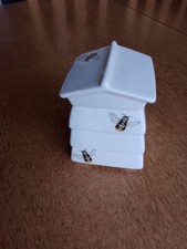 FINE BONE CHINA, BEE HIVE