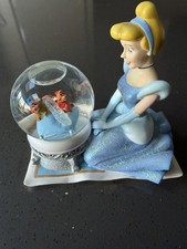 Small Cinderella Snow Globe
