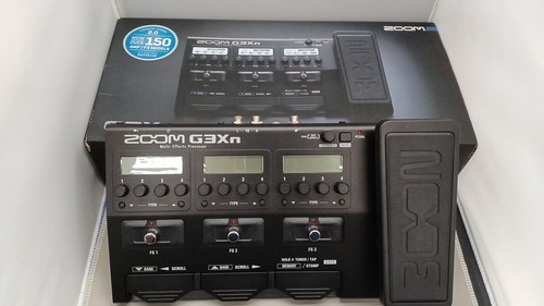 Zoom multi effects - multi-effects, pedal