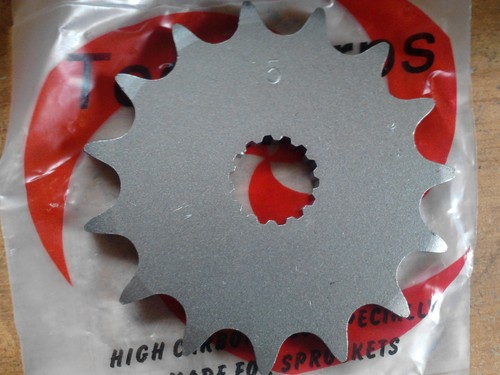 Front sprocket 15t fits - 15t,