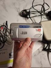 JVC GZ-MS90AG Hand Held Everio