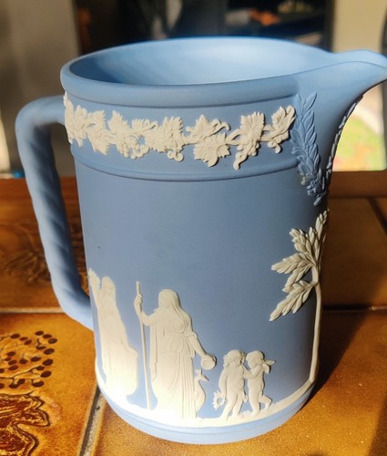 Wedgwood jasper ware stunning - wedgwood,