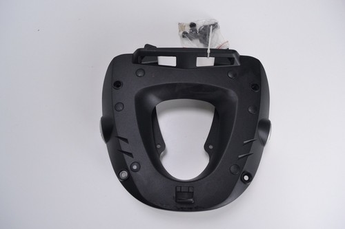 Top box base plate givi - top,