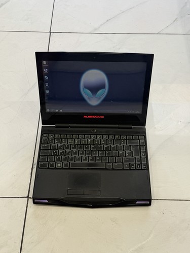Retro vintage alienware m11x - alienware,