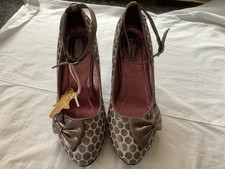 Joe Brown Rochelle shoes. size