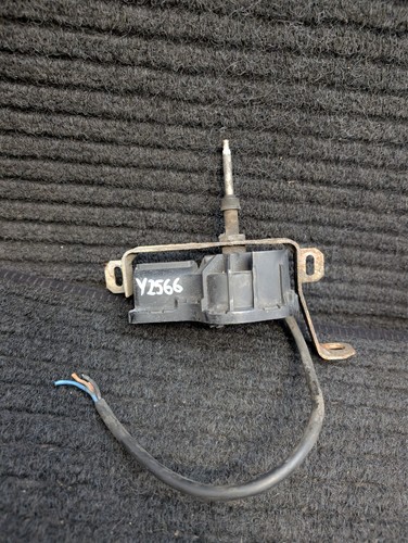 A1268205642 genuine mercedes - genuine,