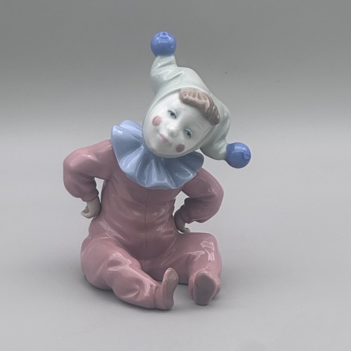 Nao lladro porcelain clown - lladro,