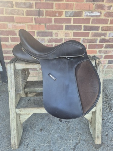 Wintec wide saddle brown - 16.5,
