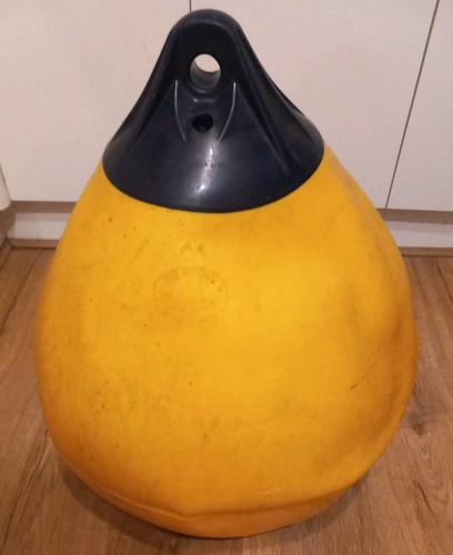 Inflatable polyform yellow - a4,
