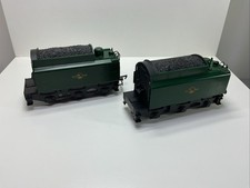 Triang Hornby Britannia 9F Evening Star - Non Motorised Tender - Pair  (#180)