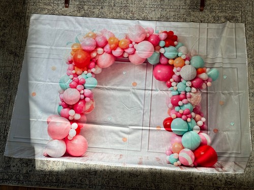 Pink balloon arch - pink,