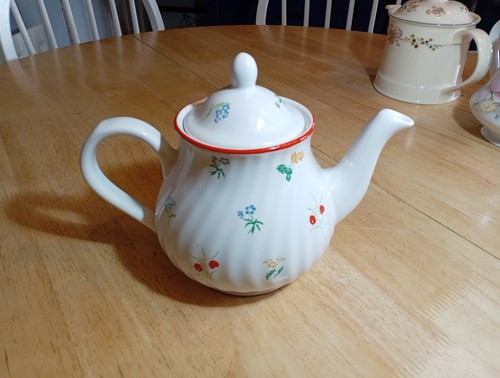 Vintage arthur wood teapot - vintage,