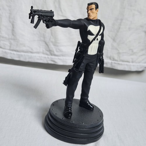 The punisher mini statue - mini,