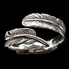 Eagle Feather Finger Ring .925
