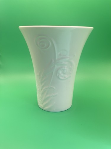 Lovely wedgwood nature series - nature,